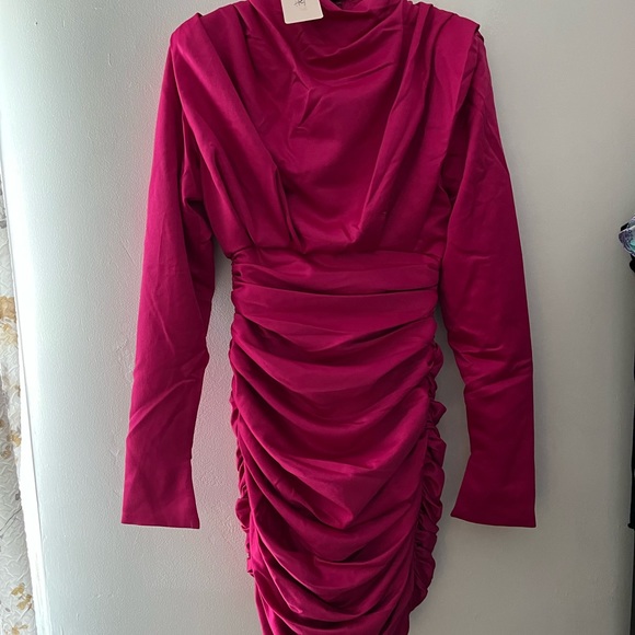 NWT House Of CB Giorgiana Dress in Hot Pink Size Extra Small - Picture 3 of 4